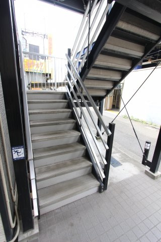 【その他共用部分】 | レオパレス生麦駅前