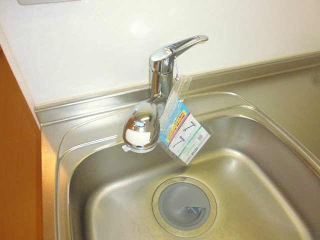 グリーンのキッチン