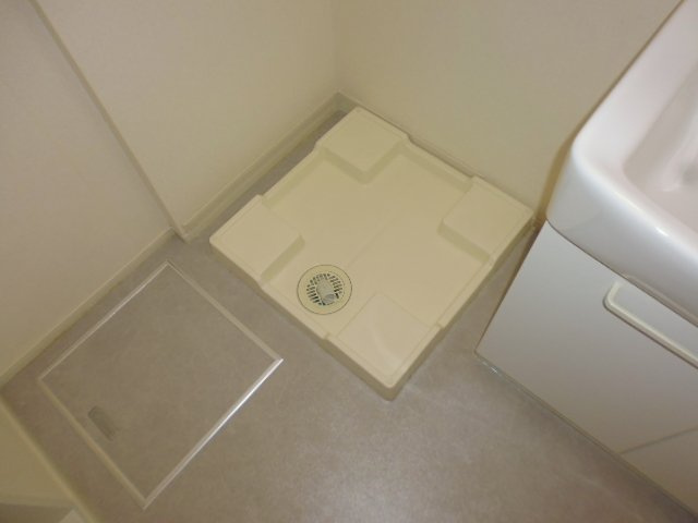 グリーンのその他|洗濯機置き場