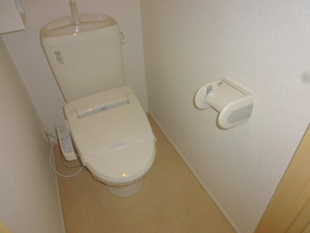 グリーンのトイレ|温水洗浄便座