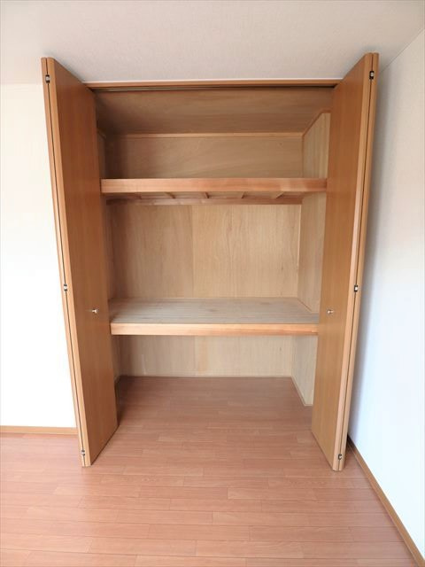 ヴィラさだいわ　Ｂの収納