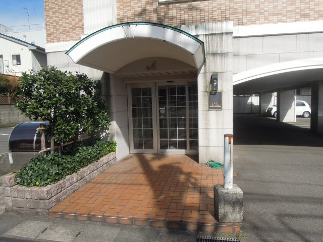 プチアベニュー花堂の外観
