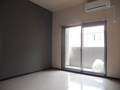 アクアプレイス京都二条城の居間・リビング|洋室