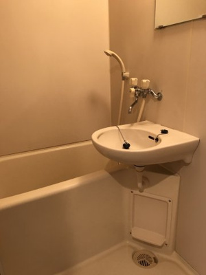 【浴室】 | オーセンティックハウス