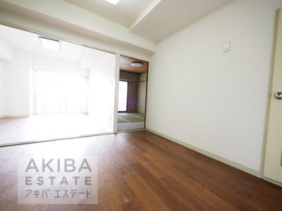 【居間・リビング】 | ライオンズプラザ花小金井 | 同一仕様写真