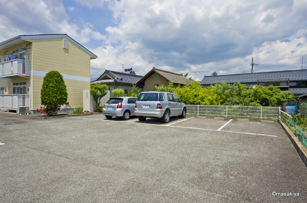 ケンハウス・グランシャリオの駐車場|駐車場