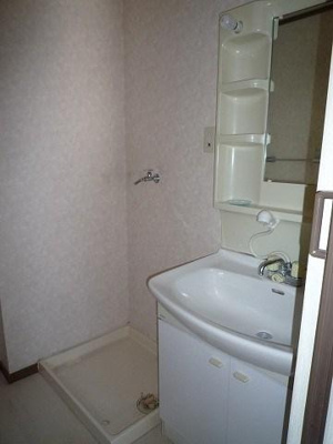 【キッチン】 | ルミエールＢ | コンパクトなキッチンで掃除もラクラク