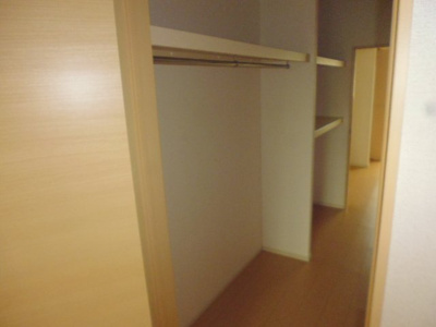 【収納】 | ウィステリアＡ | ウォークスルークローゼット