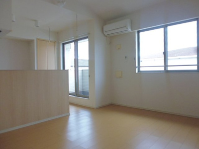 【居間・リビング】 | ウィステリアＡ