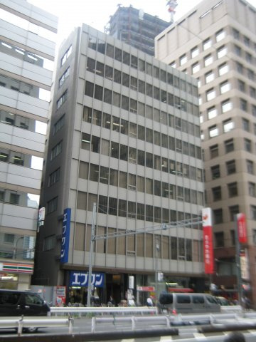 新宿区西新宿７丁目の事務所の外観