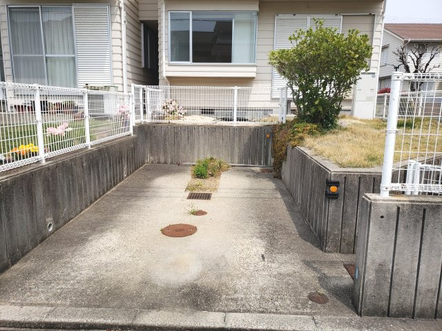 研究学園1団地の駐車場|☆神戸市西区　学園西町2丁目テラス☆