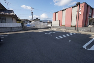 【駐車場】 | ヴィヴァーチェ曙 | 駐車場完備です