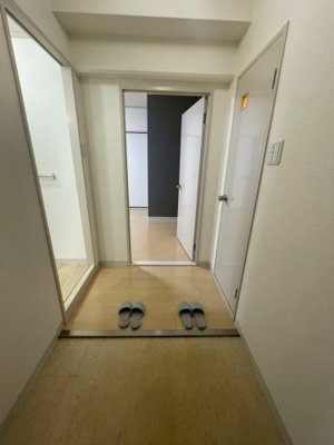 【玄関】 | グレイスフル西川