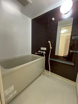 【浴室】 | グレイスフル西川