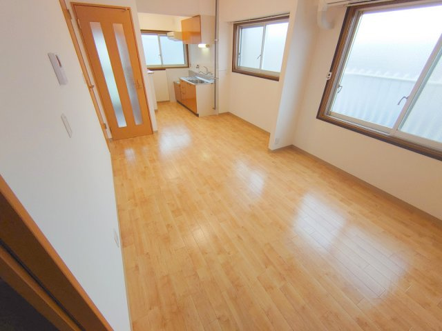 【居間・リビング】 | 第一中村マンション