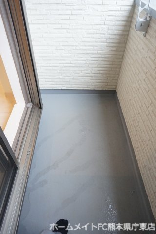 REGALEST エルドラード琴平のバルコニー