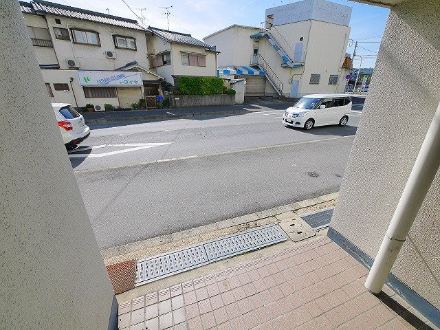 ハイマート生駒のエントランス
