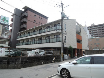 【エントランス】 | ウエストコースト