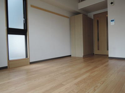 【寝室】 | ウエストコースト