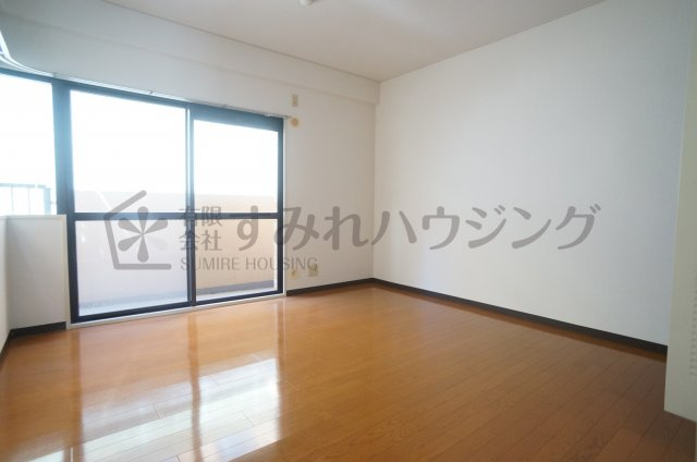 ライオンズマンション宝塚売布の寝室