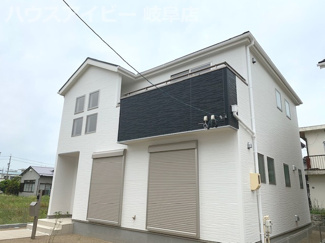 【外観】 | 笠松町長池第4　新築戸建　全5棟　残り2棟　4LDK
お車スペース並列3台ラクラク可能！