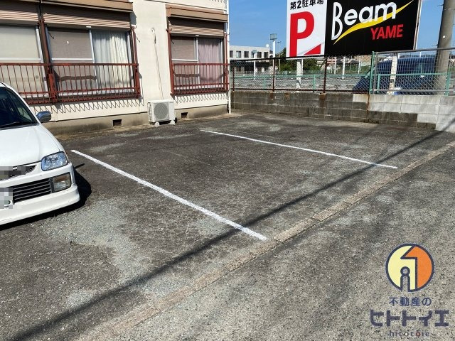 若葉荘の駐車場|駐車場があります