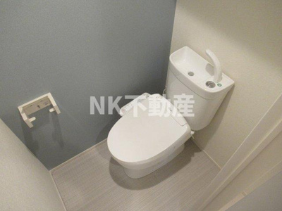 【トイレ】 | ハーモニーテラス下小阪（河内小阪賃貸） | 落ち着いた色調のトイレです