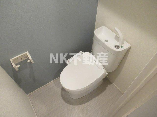【トイレ】 | ハーモニーテラス下小阪（河内小阪賃貸） | 落ち着いた色調のトイレです