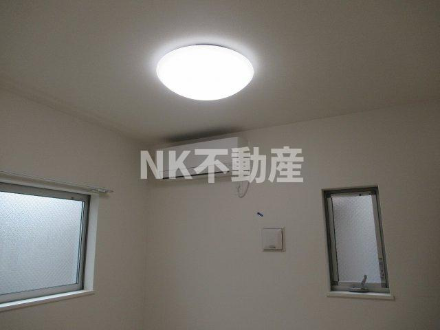 【設備】 | ハーモニーテラス下小阪（河内小阪賃貸） | 照明付きです