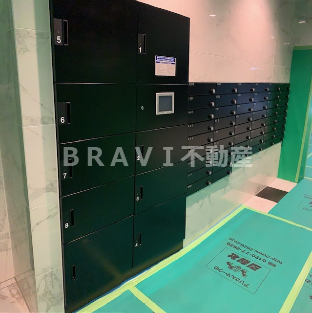 CAVANA本町　BRAVI不動産のその他共用部分|【サムティ本町イーストザマークス】宅配ボックス・メールボックス