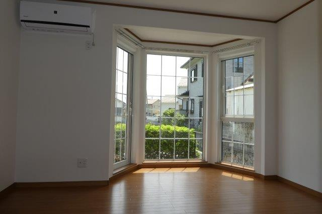 フォルム恵喜の居間・リビング|洋室