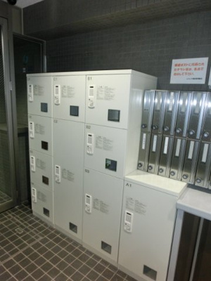 【エントランス】 | レジェンド横浜 | レジェンド横浜　宅配ボックス