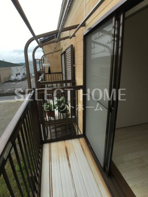 【バルコニー】 | コーポ岩堀 | 暖かな日差しのふりそそぐバルコニー