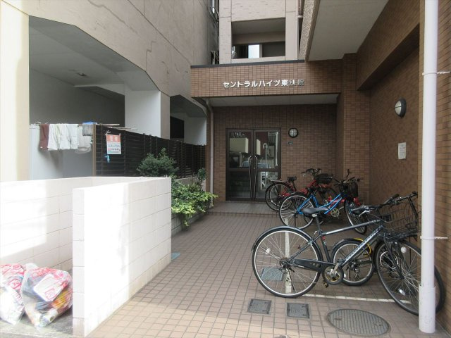 セントラルハイツ東別院❘名古屋市の賃貸ならMy賃貸のエントランス|セントラルハイツ東別院