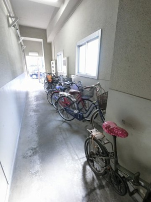 【その他共用部分】 | 東神奈川B共同ビル | 駐輪場