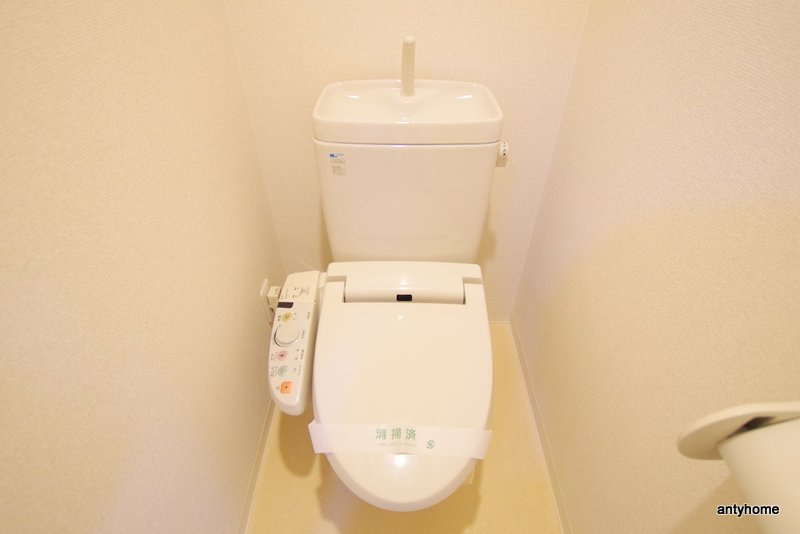 小松パラッツオ旧源蔵町　仲介手数料無料のトイレ