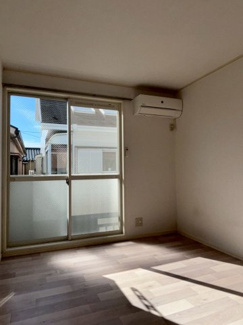 【居間・リビング】 | メゾンYOKOHAMA | メゾンヨコハマ　洋室