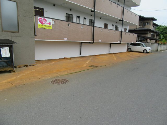 プロシードGTFの駐車場|駐車場です