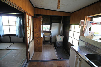 【居間・リビング】 | 米原市野一色　中古戸建