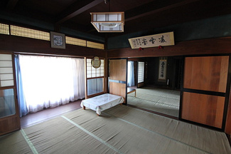 【居間・リビング】 | 米原市野一色　中古戸建