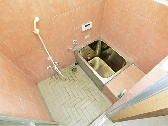 土気町1553邸の浴室