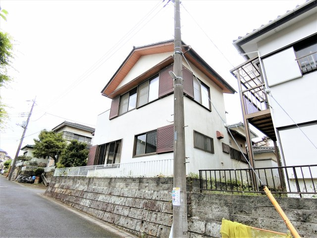 土気町1553邸の外観