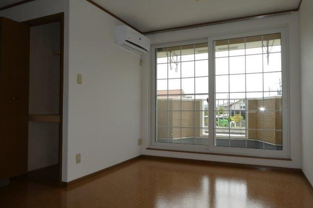 フォルム恵喜の居間・リビング