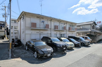 【駐車場】