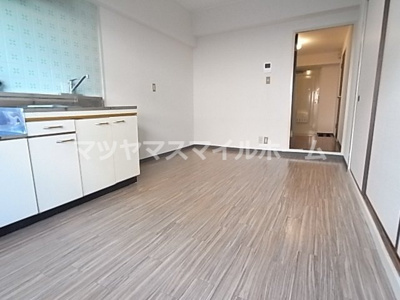 【居間・リビング】 | ローズマンション