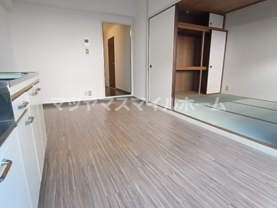 【居間・リビング】 | ローズマンション