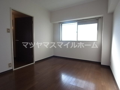 【寝室】 | ローズマンション