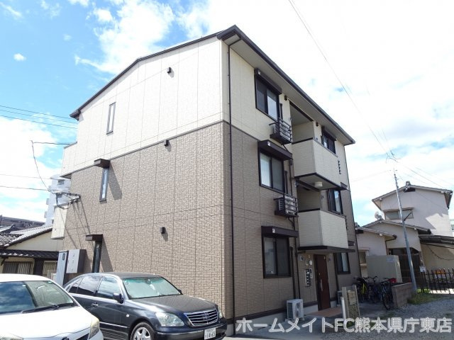 熊本市中央区九品寺３丁目のアパート