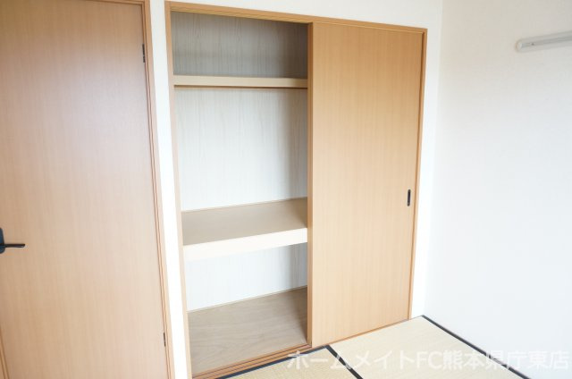 熊本市東区小山５丁目のアパートの収納