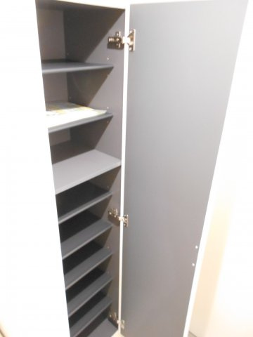 リブリ・ル・シェノンの収納